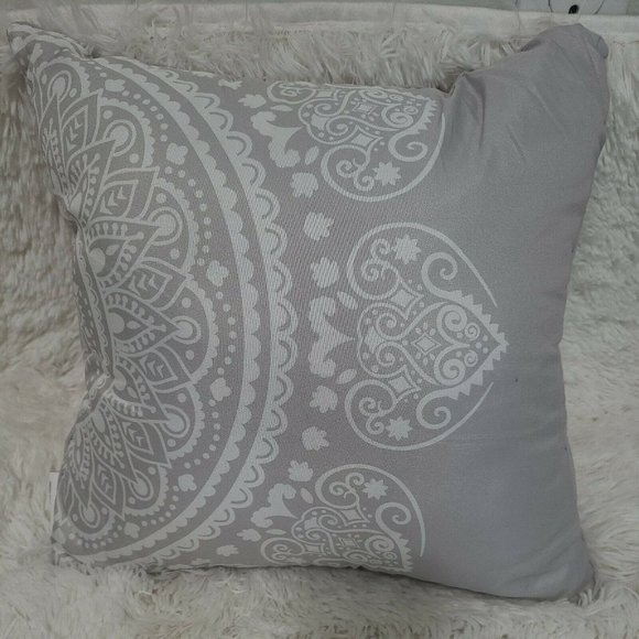 Boho Mandala Throw Pillow Hippie 14" X 14" Gray and White - Picture 1 of 3